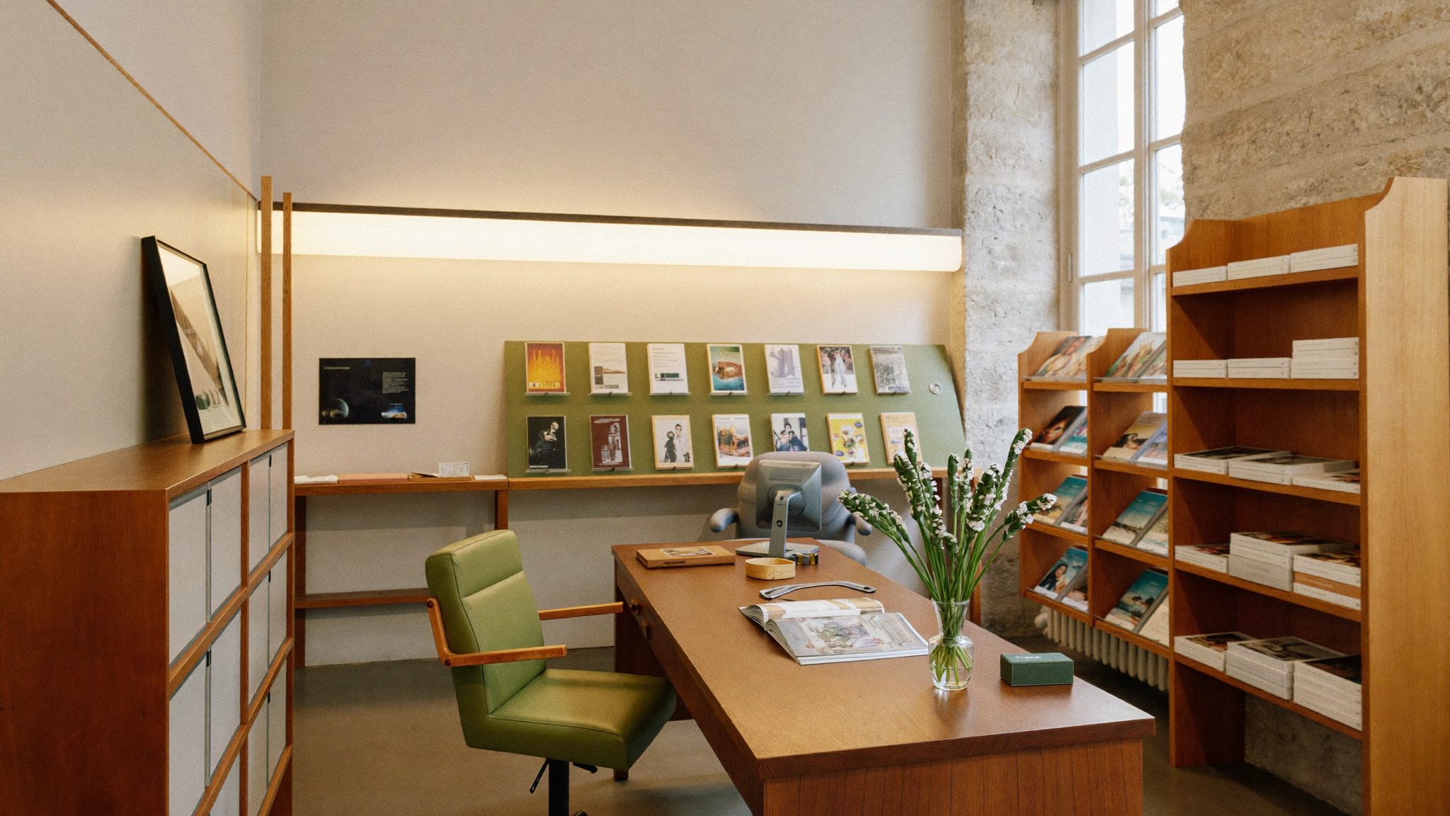 Comptoir en bois de l'agence